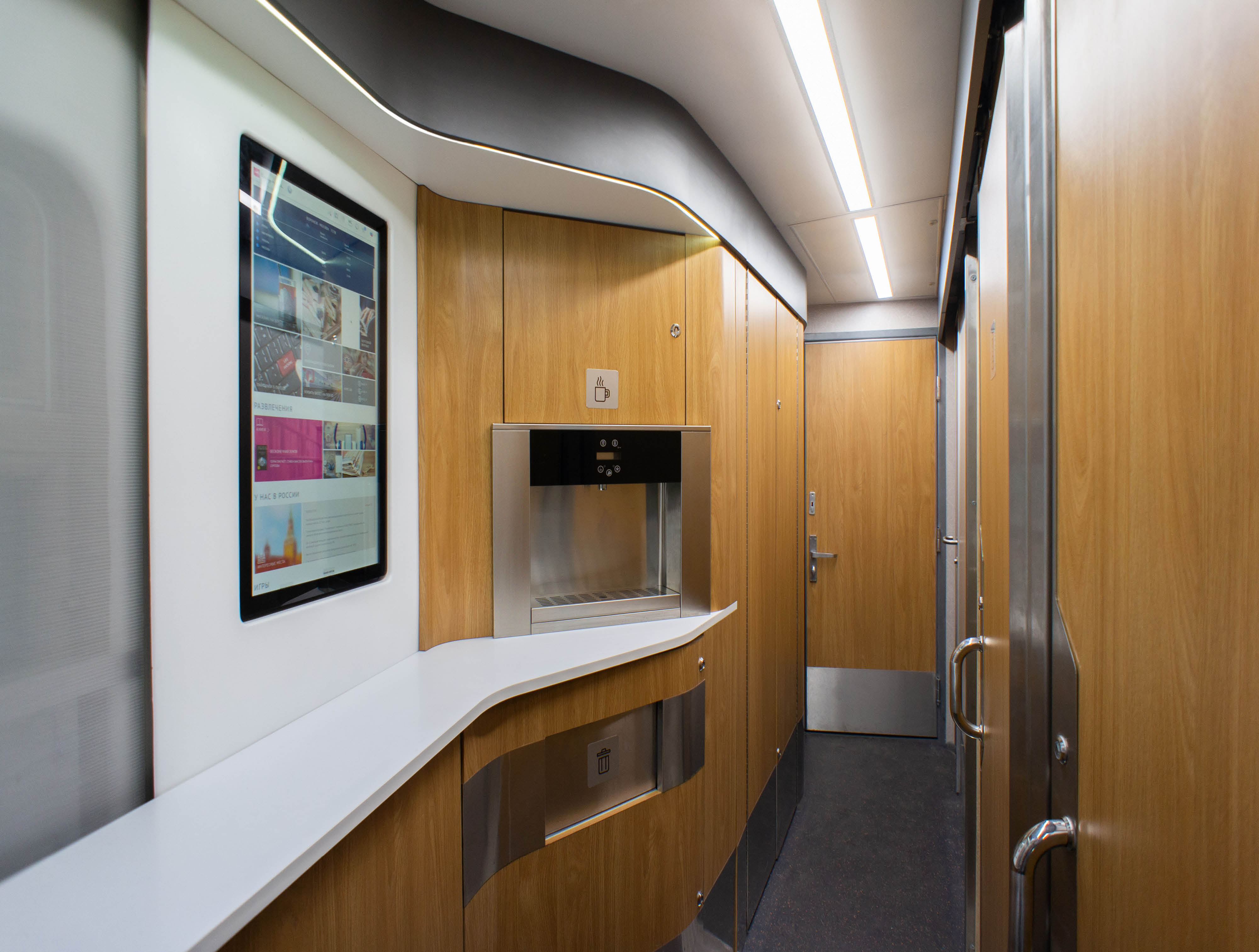 Second-class night train